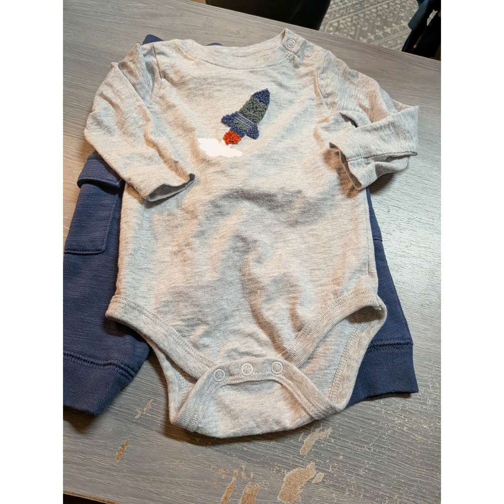 Carters Baby Boy Rocket Ship Bodysuit and Navy Cargo Pants Set Gray Blue 6M